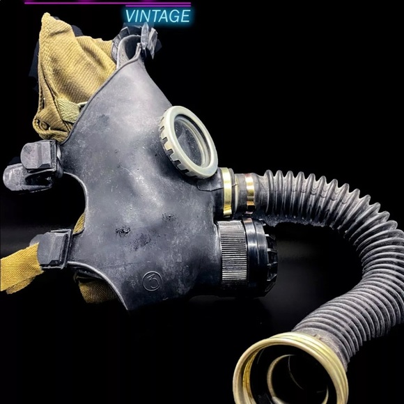 Soviet Russian USSR Military Gas Mask Soviet PDF-7 - Picture 2 of 3